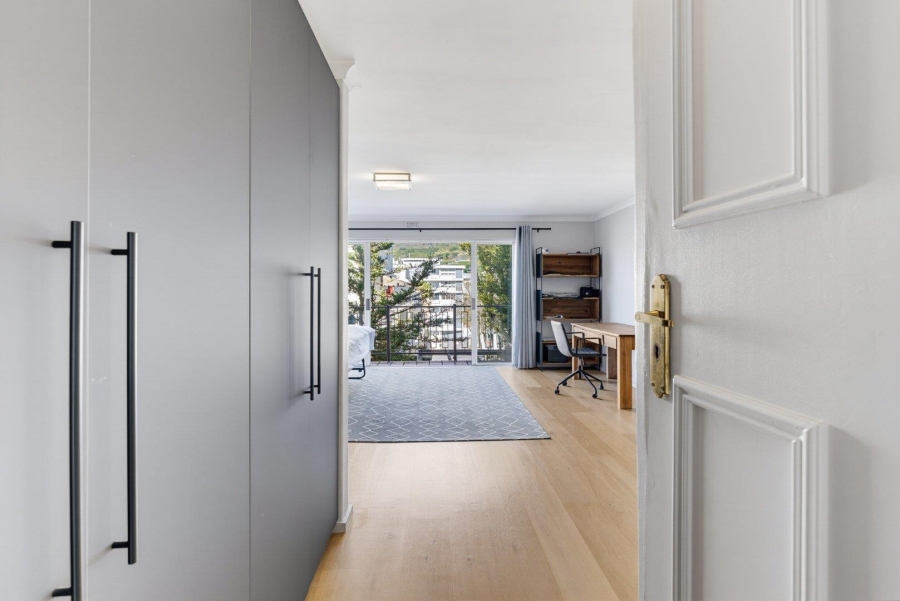 1 Bedroom Property for Sale in Gardens Western Cape